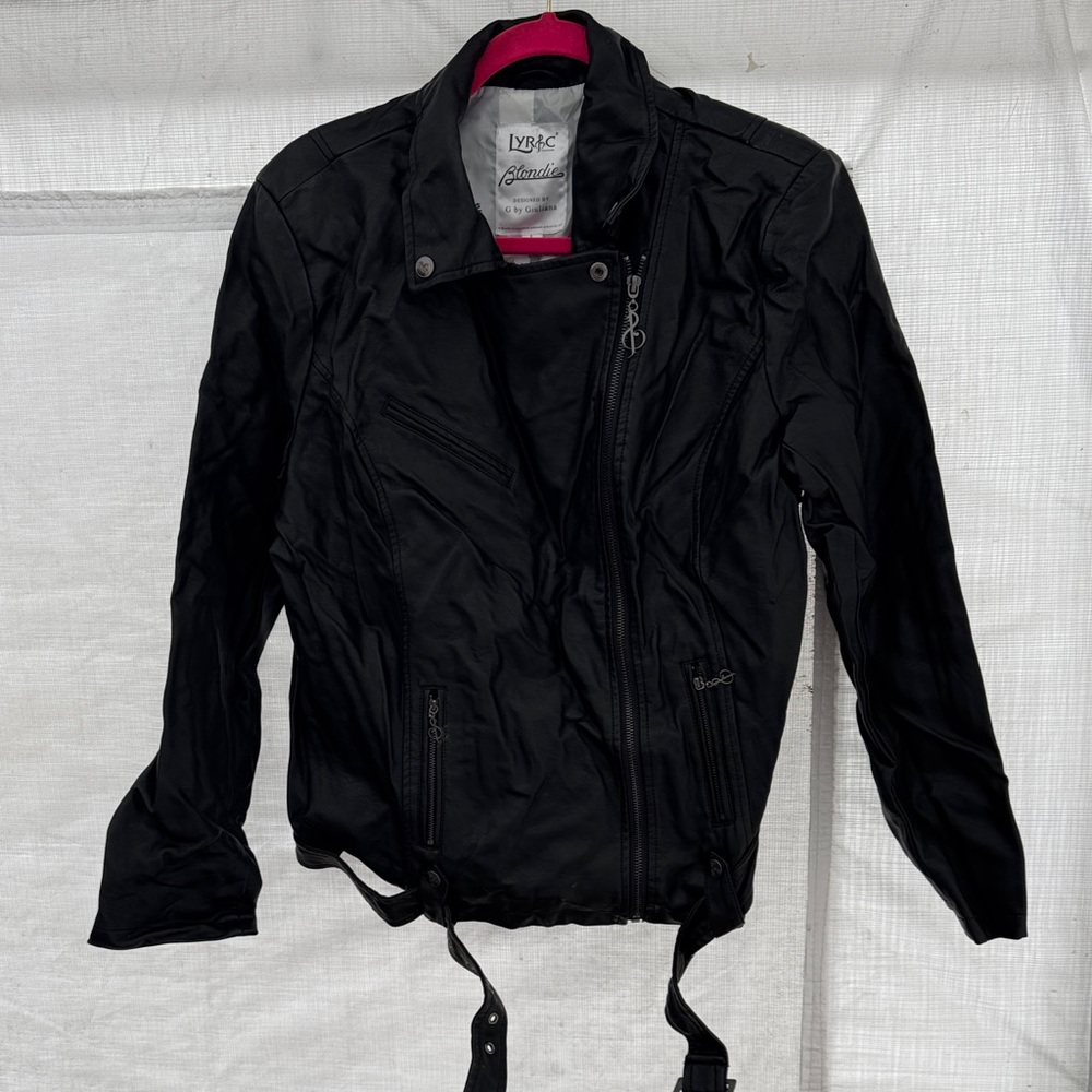 Lyric Black Zip-Up Jacket